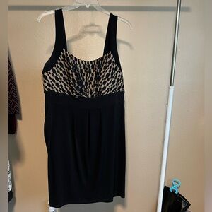 Little black dress with lace detail top and pockets!